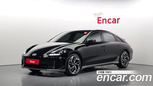 Hyundai Ioniq6 Long Range AWD Prestige - фото 0