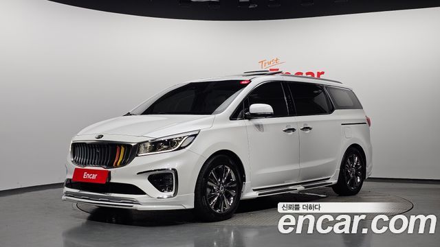Kia Carnival Новый 9-Seater Noblesse Special - фото 0