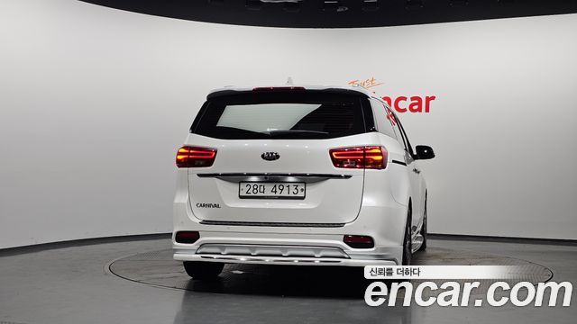 Kia Carnival Новый 9-Seater Noblesse Special - фото 3