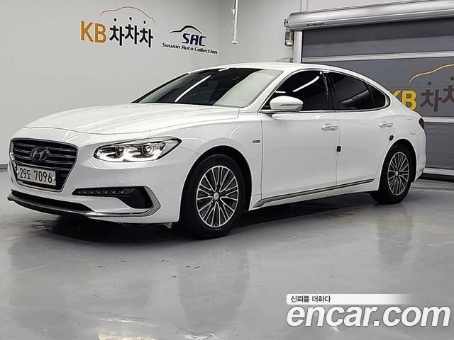 Hyundai Grandeur IG, гибрид Exclusive Special - фото 0