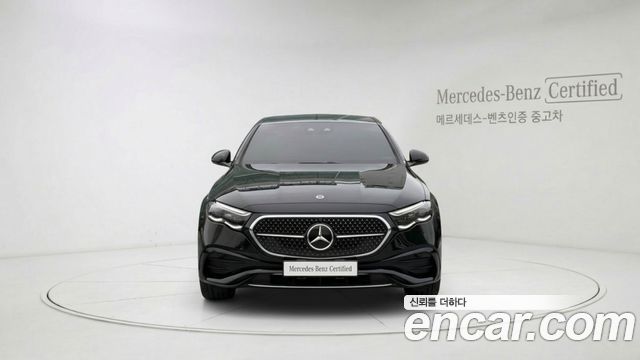 Mercedes-Benz E-Class W214 E300 4MATIC AMG Line - фото 2