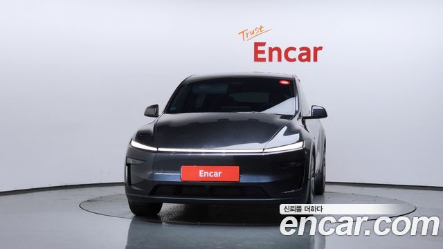 Tesla Model Y RWD - фото 2