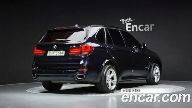 BMW X5 F15 xDrive 30d M Sport package - фото 1