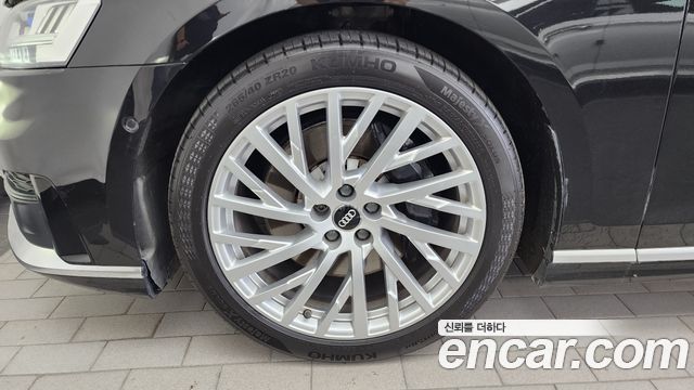 Audi A8 D5 55 TFSI Quattro LWB - фото 4