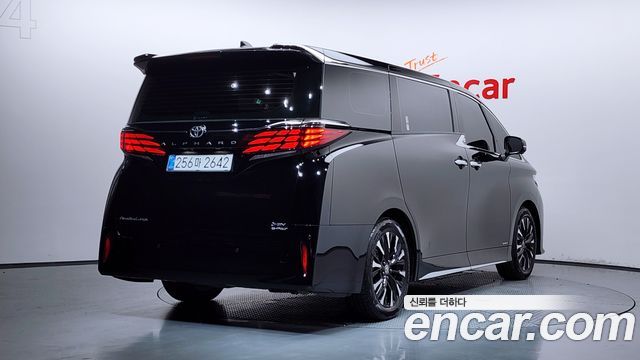 Toyota Alphard 4-го поколения 2.5 HEV Executive AWD - фото 1