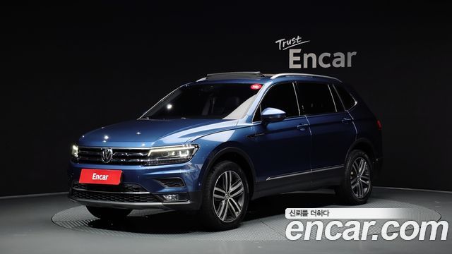 Volkswagen Tiguan 2.0 TDI Prestige - фото 0