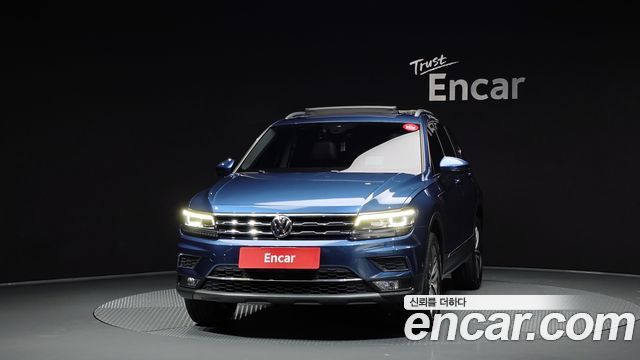 Volkswagen Tiguan 2.0 TDI Prestige - фото 2