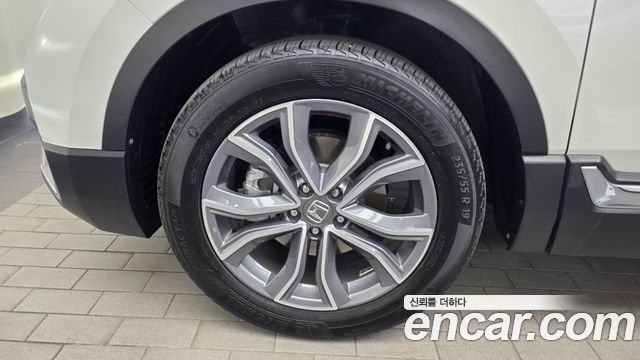 Honda CR-V 5-го поколения 2.0 Hybrid Touring 4WD - фото 4