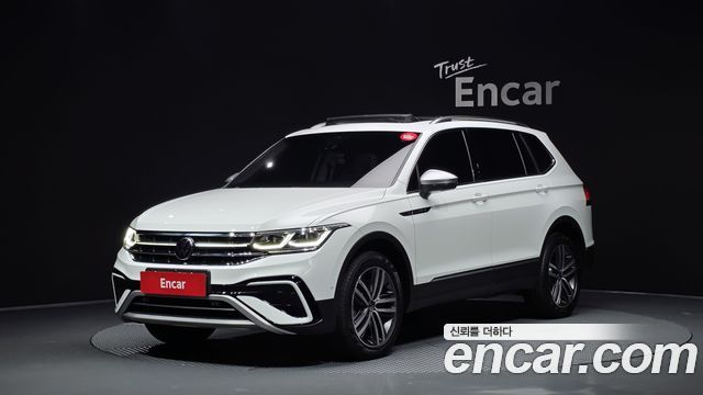 Volkswagen Tiguan 2.0 TSI Prestige - фото 0