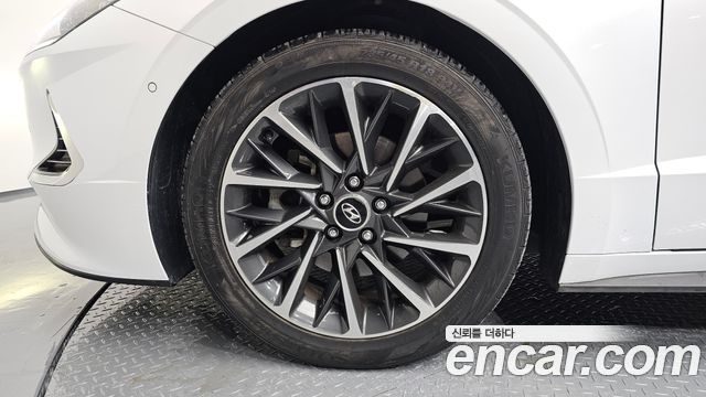 Hyundai Sonata DN8 2.0 Inspiration - фото 4