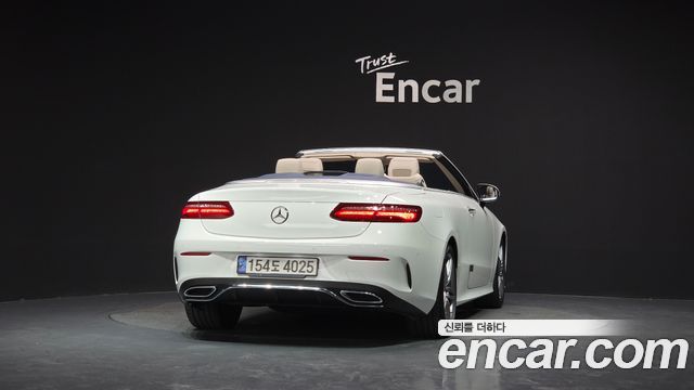 Mercedes-Benz E-Class W213 E220d Cabriolet - фото 3