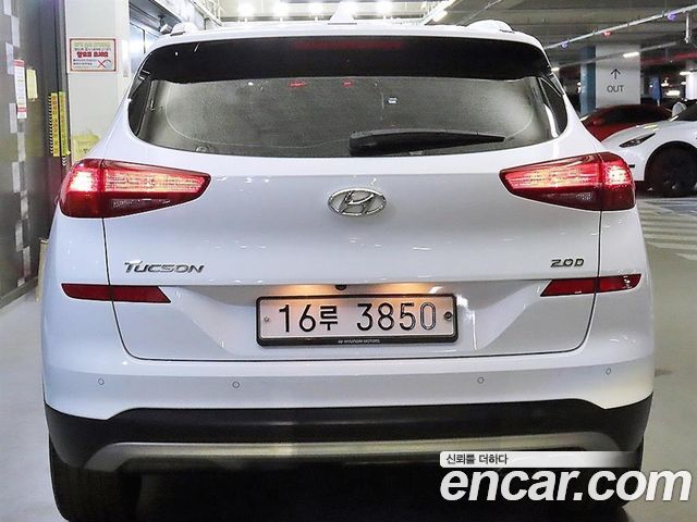Hyundai Tucson Совершенно новый Diesel 2.0 2WD Premium - фото 3