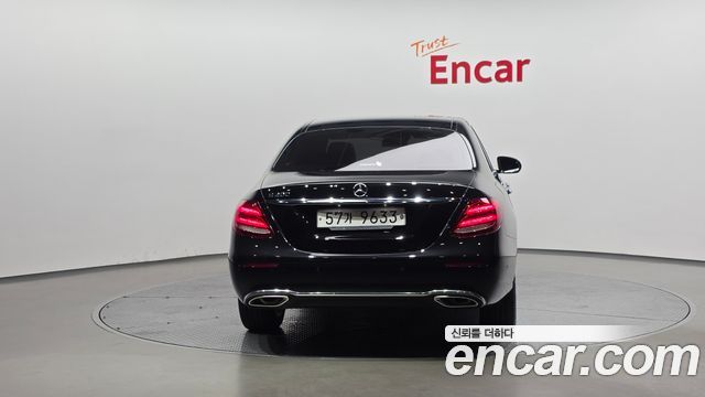 Mercedes-Benz E-Class W213 E200 Avantgarde - фото 3