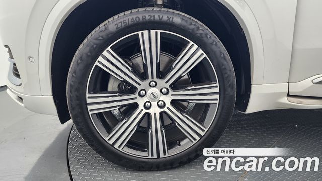 Volvo XC90 2-го поколения T8 Ultimate Bright Hybrid - фото 4