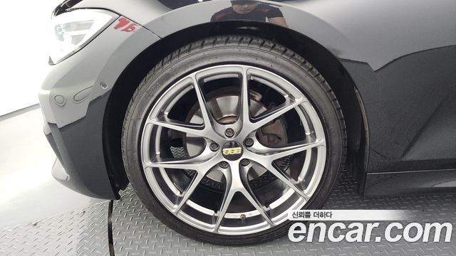 BMW 3-Series G20 320i M Sport - фото 4