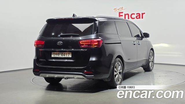 Kia Carnival Новый 9-Seater Prstige - фото 1