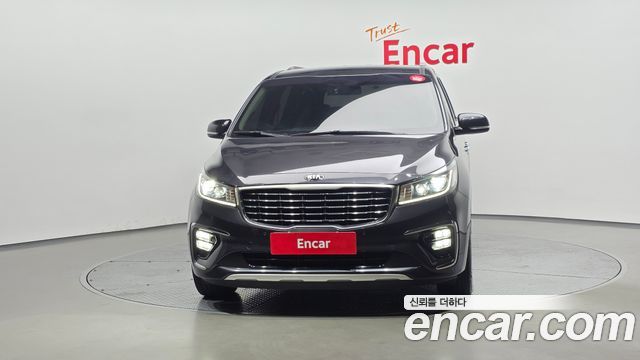 Kia Carnival Новый 9-Seater Prstige - фото 2
