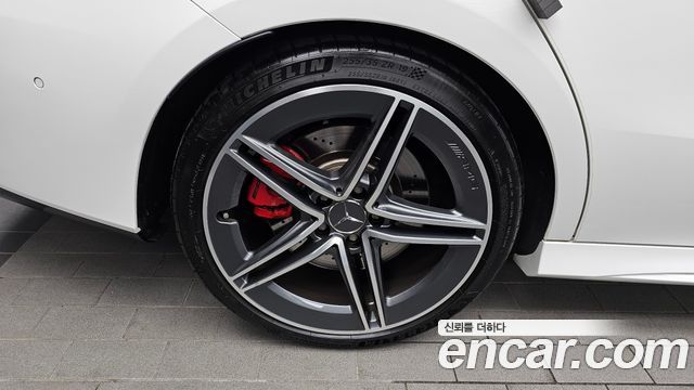 Mercedes-Benz CLA-Class C118 AMG CLA 45 S 4MATIC+ - фото 4