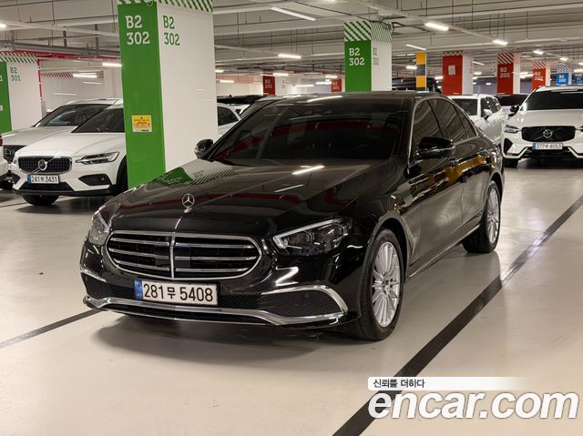 Mercedes-Benz E-Class W213 E250 Exclusive - фото 0
