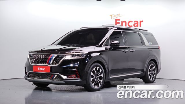 Kia Carnival 4-го поколения 7-Seater Signature - фото 0