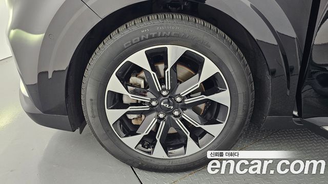 Kia Carnival 4-го поколения 7-Seater Signature - фото 4
