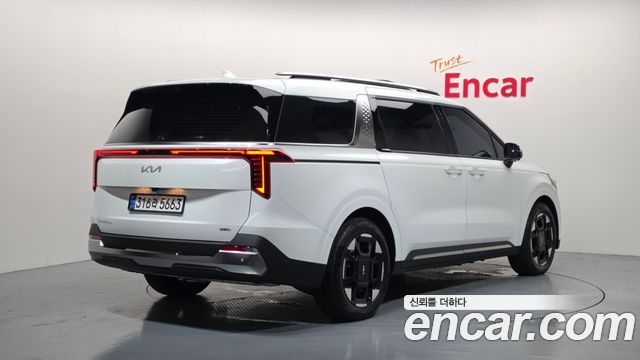 Kia Carnival Новый 4-го поколения HEV 9seater Signature - фото 1