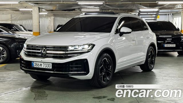 Volkswagen Touareg 3-го поколения 3.0 TDI Prestige - фото 0