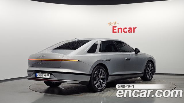 Hyundai Grandeur GN7, гибрид Exclusive - фото 1