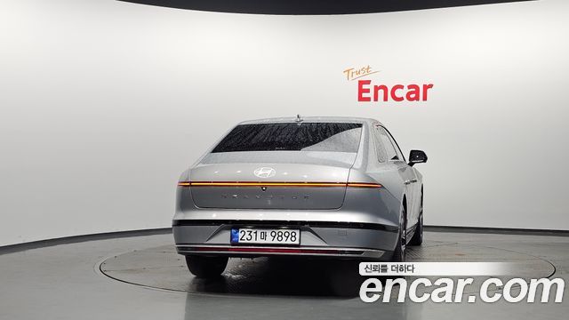 Hyundai Grandeur GN7, гибрид Exclusive - фото 3