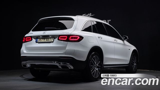 Mercedes-Benz GLC-Class X253 GLC300e 4MATIC - фото 1