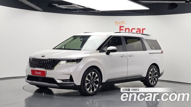 Kia Carnival 4-го поколения 9-Seater Prestige - фото 0