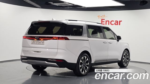 Kia Carnival 4-го поколения 9-Seater Prestige - фото 1