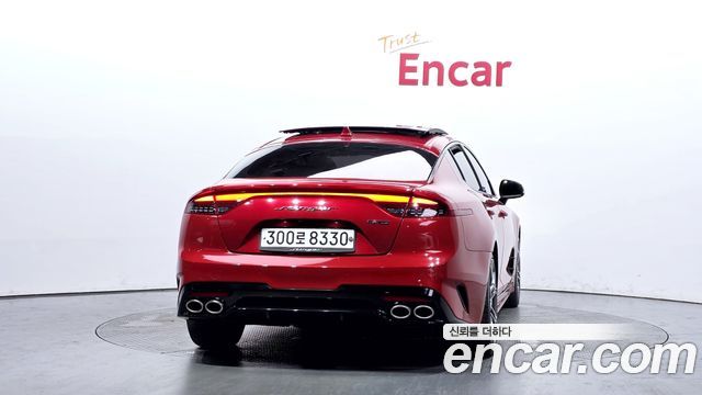 Kia Stinger 2.0 Turbo 2WD Platinum - фото 3