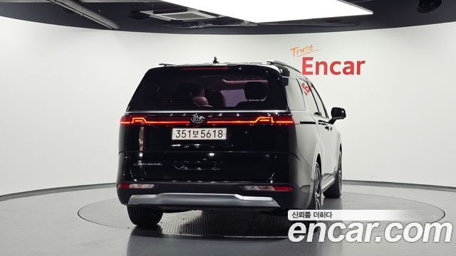 Kia Carnival 4-го поколения 9-Seater Signature - фото 3