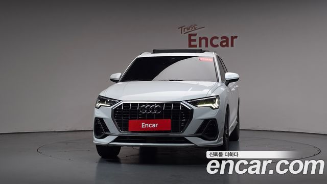 Audi Q3 F3 35 TDI Premium - фото 1