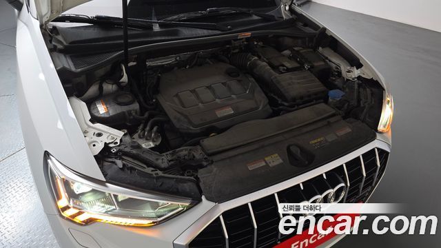 Audi Q3 F3 35 TDI Premium - фото 4