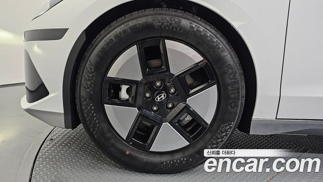 Hyundai Ioniq6 Standard E-Value+ - фото 4