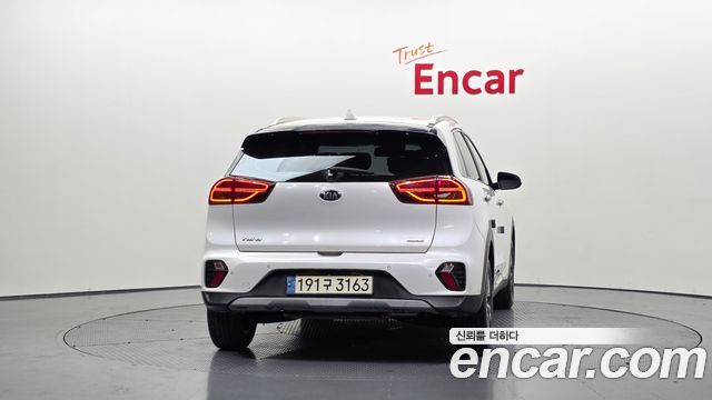Kia Niro Новый 1.6 HEV Prestige - фото 3