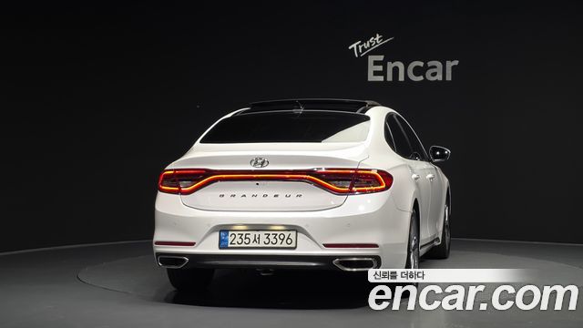 Hyundai Grandeur IG 3.0 LPi Modern (Rental Car) - фото 3