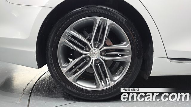 Hyundai Grandeur IG 3.0 LPi Modern (Rental Car) - фото 4