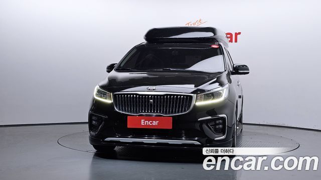 Kia Carnival Новый Gasoline 9-seater Limousine(Special vehicle) - фото 2