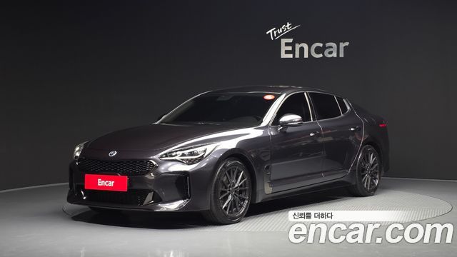 Kia Stinger 2.0 Turbo 2WD Platinum - фото 0