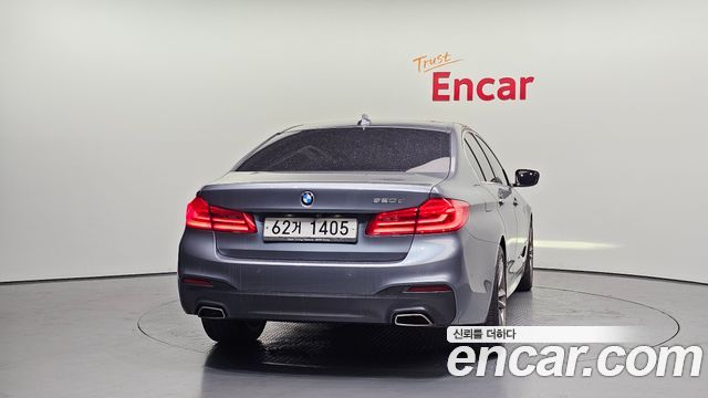 BMW 5-Series G30 520d M Sport Package Plus - фото 3