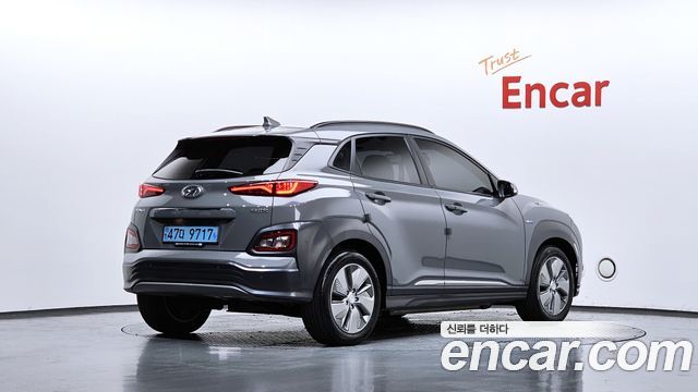 Hyundai Kona Premium - фото 1