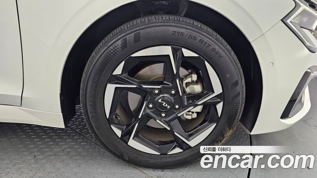 Kia K5 Новый 3-го поколения 2.0 Noblesse - фото 4