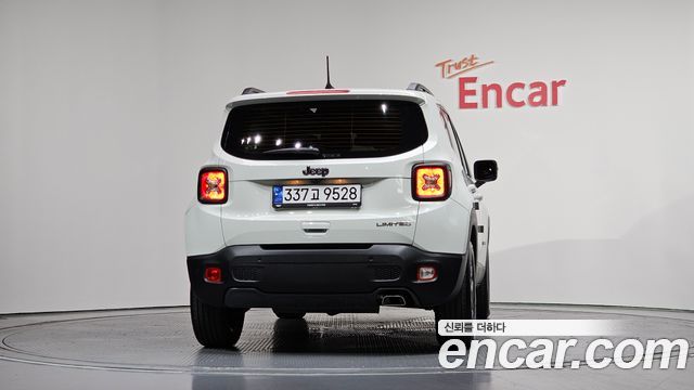 Jeep Renegade 1.3 Limited - фото 3