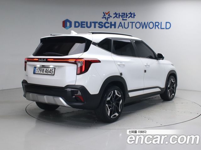 Kia Seltos Новый Gasoline 2.0 2WD Signature - фото 1