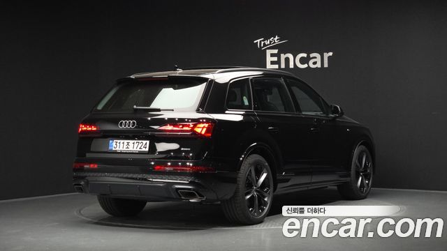 Audi Q7 50 TDI Quattro Premium - фото 1
