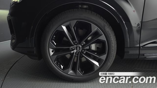 Audi Q7 50 TDI Quattro Premium - фото 4