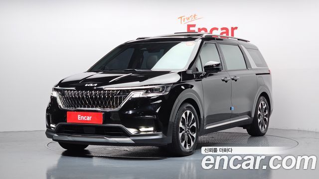 Kia Carnival 4-го поколения 9-Seater Signature - фото 0